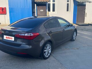 2015 Kia Cerato III, бежевый, 800000 рублей, вид 4