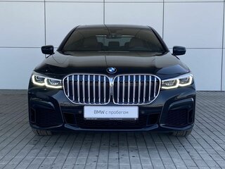 2020 BMW 7 серии 730d xDrive VI (G11/G12) Рестайлинг, чёрный, 6500000 рублей, вид 2