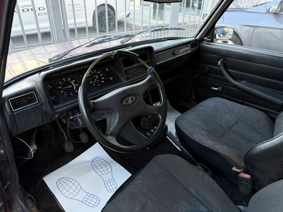 2001 Lada (ВАЗ) 2104 5-speed, красный, 60000 рублей - вид 11