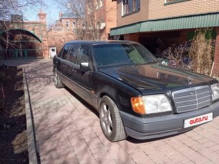 1993 Mercedes-Benz E-Класс 250 Long I (W124), чёрный, 1500000 рублей, вид 2