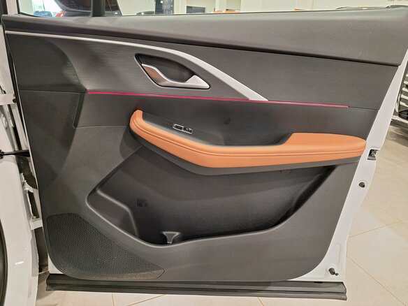 2022 Omoda C5 I, белый, 1580000 рублей - вид 22