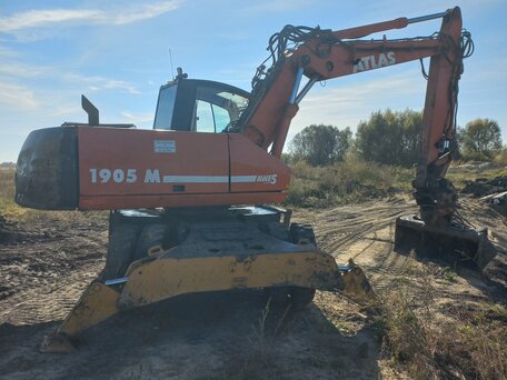 2004 Atlas Колёсные, оранжевый, 3200000 рублей, вид 5