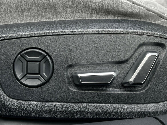 2019 Audi A7 50 TDI II (4K), чёрный, 5830000 рублей - вид 17