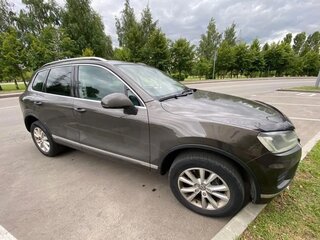 2015 Volkswagen Touareg II Рестайлинг, коричневый, 2250000 рублей, вид 5