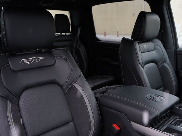2023 Ram 1500 Quad Cab V, серый, 11400000 рублей - вид 18