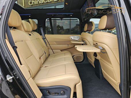 2026 Lynk & Co 900, чёрный, вид 4