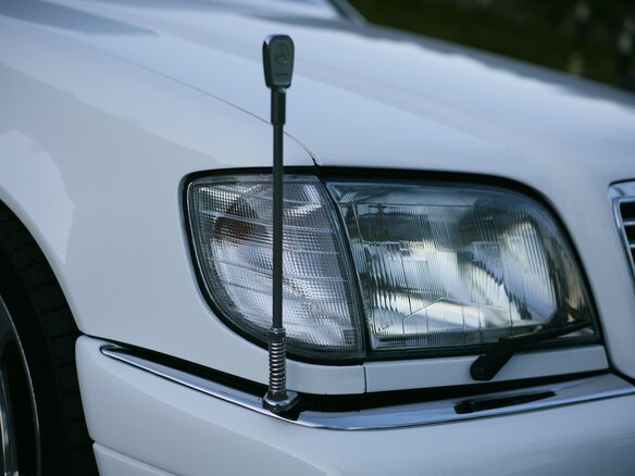 1992 Mercedes-Benz S-Класс 300 III (W140), белый, 2780000 рублей - вид 19