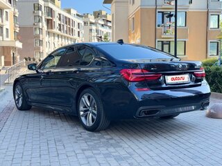 2016 BMW 7 серии 750d xDrive VI (G11/G12), чёрный, 4500000 рублей, вид 5