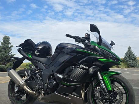 2023 Kawasaki Z 1000SX, зелёный, 1300000 рублей, вид 1
