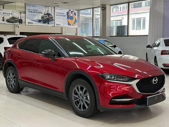 2023 Mazda CX-4 I Рестайлинг, красный, 1450000 рублей