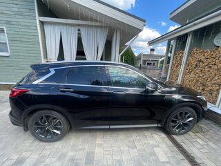 2019 Infiniti QX50 II, чёрный, 2100000 рублей, вид 3