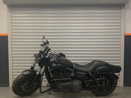 2012 Harley-Davidson Fat Bob, чёрный, 850000 рублей, вид 1