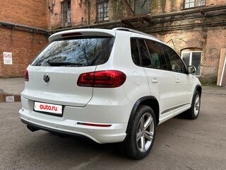 2016 Volkswagen Tiguan I Рестайлинг, белый, 1600000 рублей, вид 5