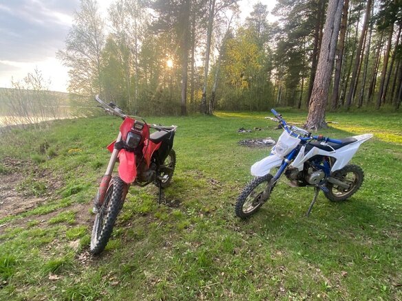 2025 Kayo Evolution YX125EM, белый - вид 3