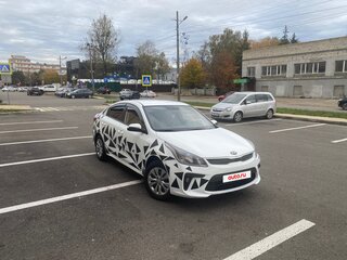 2018 Kia Rio IV, белый, 840000 рублей, вид 1