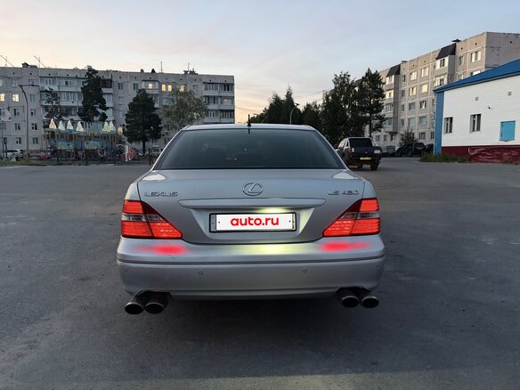 2005 Lexus LS 430 III Рестайлинг, серебристый, 1240000 рублей - вид 4