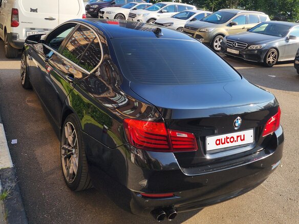 2013 BMW 5 серии 528i xDrive VI (F10/F11/F07) Рестайлинг, чёрный, 2100000 рублей - вид 5