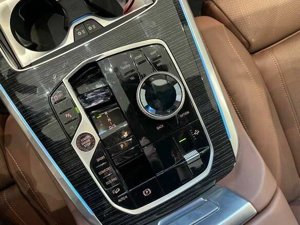 2024 BMW X5 30d IV (G05/G18) Рестайлинг, белый, 13600000 рублей - вид 20