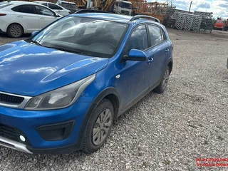 2019 Kia Rio X-Line IV, синий, 1089650 рублей, вид 1