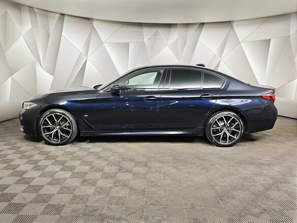 2021 BMW 5 серии 520d xDrive VII (G30/G31/G38) Рестайлинг, чёрный - вид 4