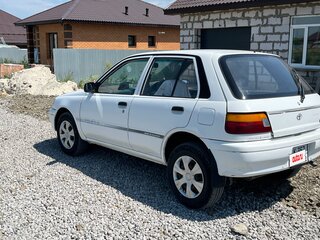 1992 Toyota Starlet IV (P80), белый, 300000 рублей, вид 4