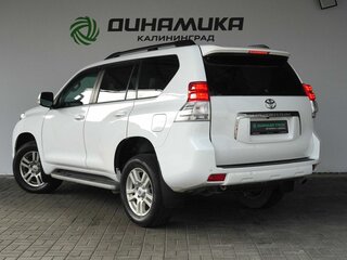 2011 Toyota Land Cruiser Prado 150 Series, белый, 2429000 рублей, вид 3