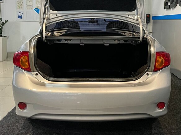 2007 Toyota Corolla X (E140, E150), серый - вид 7