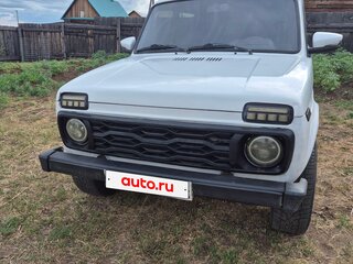2011 Lada (ВАЗ) 2121 (4x4) I Рестайлинг, белый, 450000 рублей, вид 3