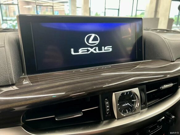 2018 Lexus LX 450d III Рестайлинг 2, белый - вид 13