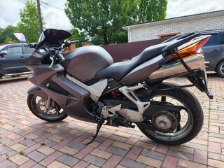 2005 Honda VFR 800, серый, 410000 рублей, вид 4