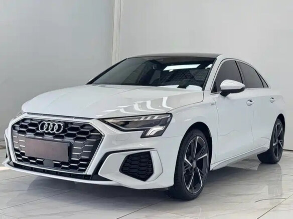 2021 Audi A3 35 TFSI Long IV (8Y), белый, 1970002 рублей