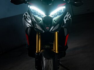2026 Ducati Multistrada V4, белый, 4335000 рублей, вид 3