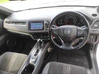 2019 Honda Vezel I Рестайлинг, белый, 1800000 рублей, вид 5