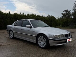 2000 BMW 7 серии 728i III (E38) Рестайлинг, серебристый, 850000 рублей, вид 2