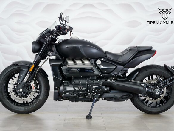 2022 Triumph Rocket 3, чёрный, 2299000 рублей - вид 1