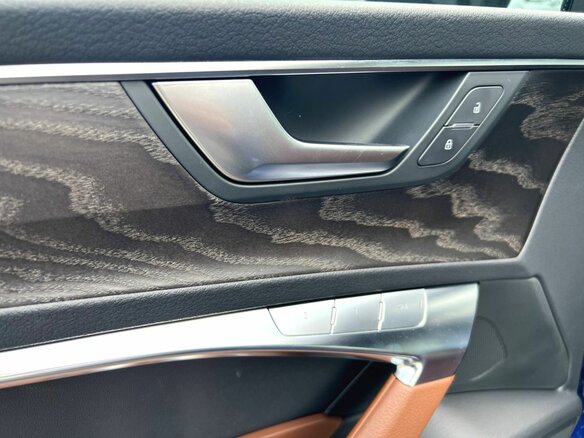 2019 Audi A7 55 TFSI II (4K), синий, 5190000 рублей - вид 21
