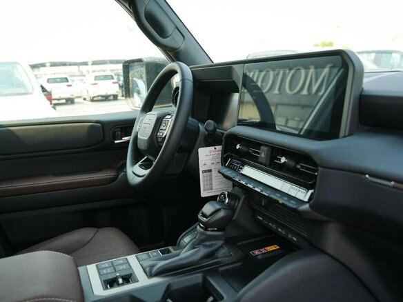 2026 Toyota Land Cruiser Prado 250 Series, белый, 9890000 рублей - вид 15