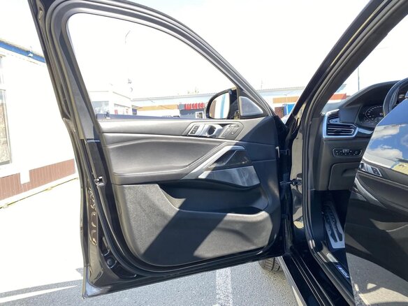 2020 BMW X6 M50d III (G06), чёрный - вид 9