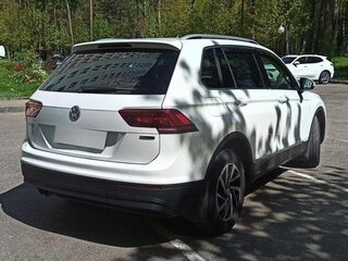 2019 Volkswagen Tiguan 380TSI L II (China Market), белый, 2000000 рублей, вид 4