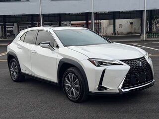 2022 Lexus UX 300e I, белый, 2555999 рублей, вид 1
