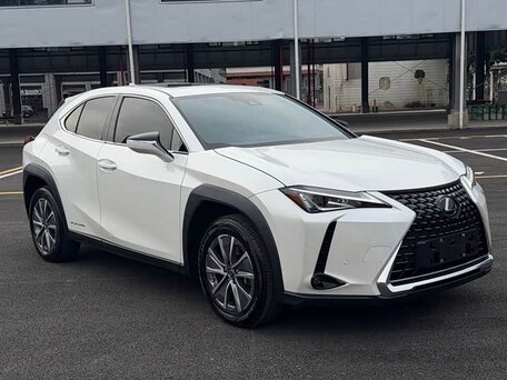 Lexus UX I