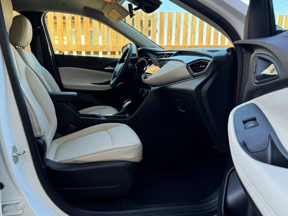 2021 Buick Encore GX I, белый, 2000000 рублей - вид 14