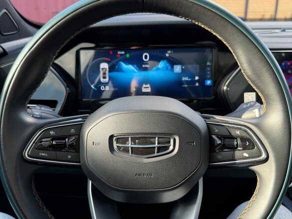 2021 Geely Monjaro (Xingyue L) I, синий, 2650000 рублей - вид 23