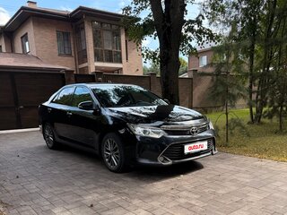 2017 Toyota Camry VII (XV50) Рестайлинг, чёрный, 2200000 рублей, вид 1