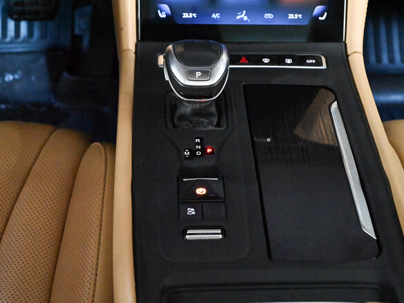 2023 Hongqi H5 II, чёрный - вид 15