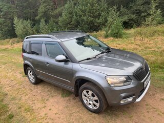 2014 Skoda Yeti I Рестайлинг, серый, 850000 рублей, вид 4