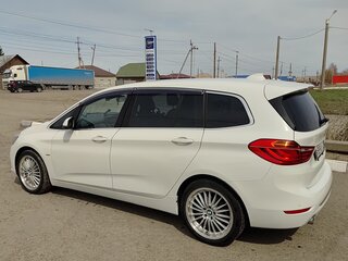 2015 BMW 2 серии Gran Tourer Gran Tourer 218i F46, белый, 1850000 рублей, вид 5