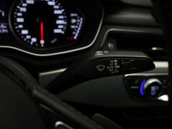 2015 Audi A4 V (B9), красный, 1919000 рублей - вид 13