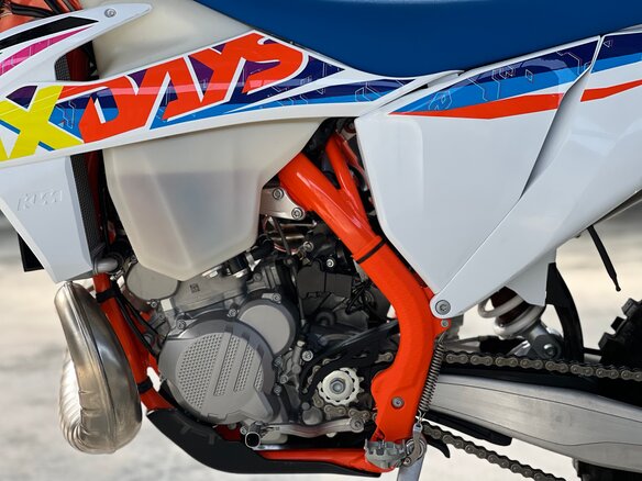 2021 KTM 250 EXC, белый - вид 14