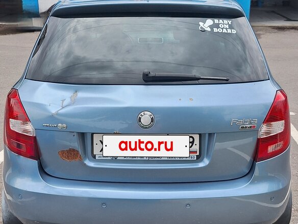 2010 Skoda Fabia II Рестайлинг, голубой - вид 2
